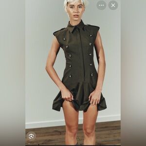 🔥🔥Zara Sleeveless Military-Style